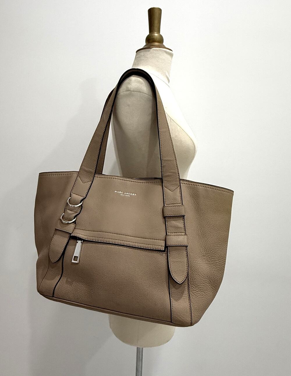 Marc Jacobs Anchor Pebbled Leather Tote Shoulder Bag Light Beige